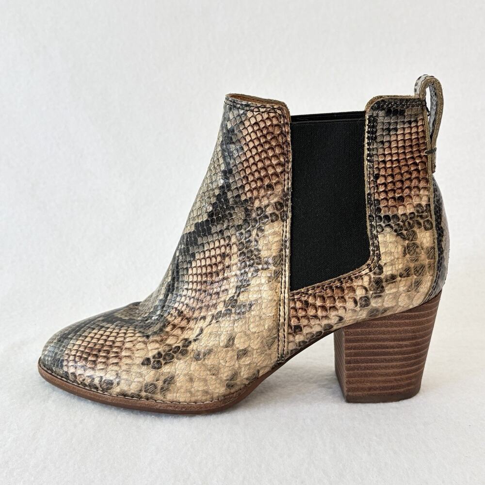 Madewell The Regan Ankle Boot In Embossed Leather With Chunky Heel Sz 6.5 Womens